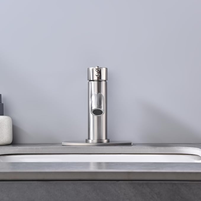 Single Handle Bathroom Faucet