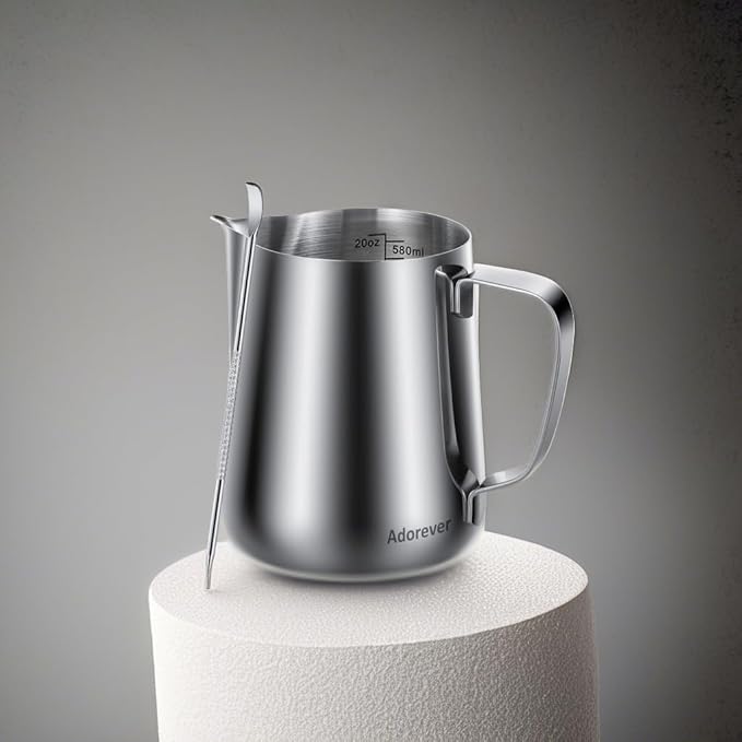 Milk Frothing Pitcher, 20oz Steaming Pitcher Stainless Steel Espresso Machine
