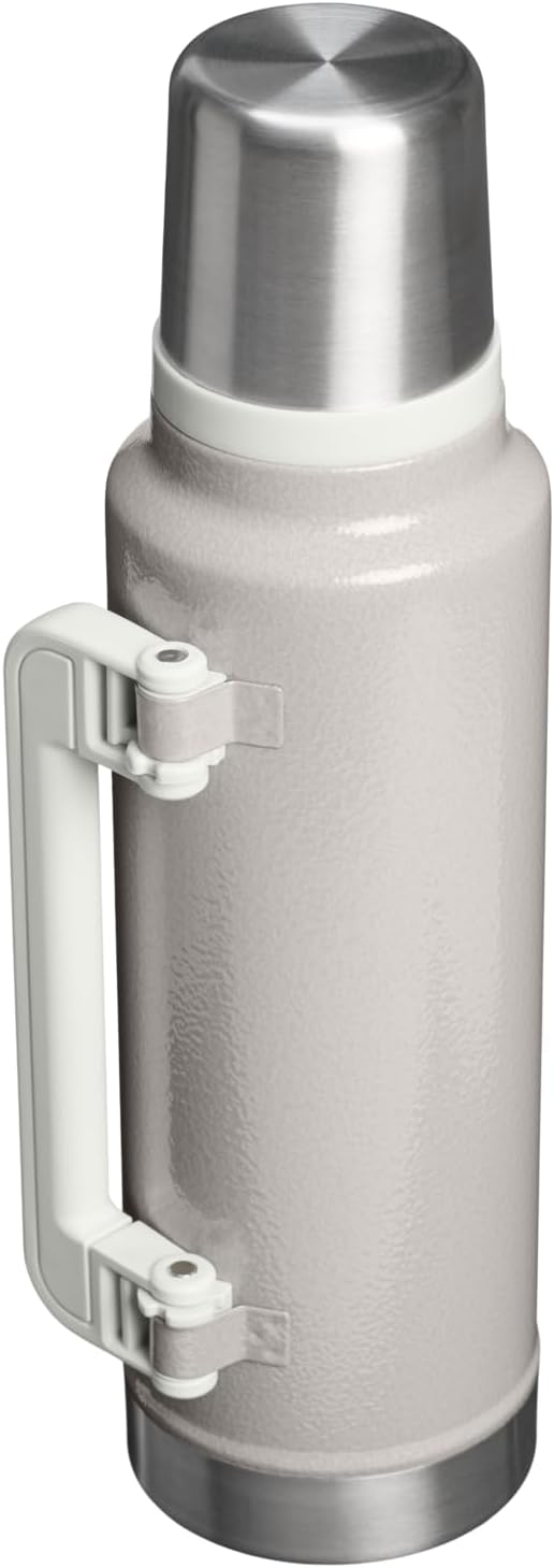Stanley Classic Legendary Vacuum Bottle
