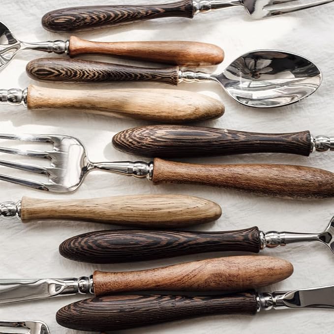 20 Piece Silverware Set Service