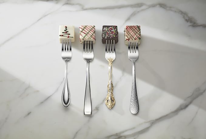 Oneida Moda 75-Piece 18/10 Silverware Set
