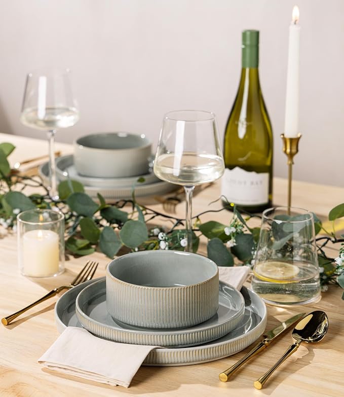 Ceramic Dinnerware Set for 4, 12-Piece Plates and Bowls Set | Lightweight