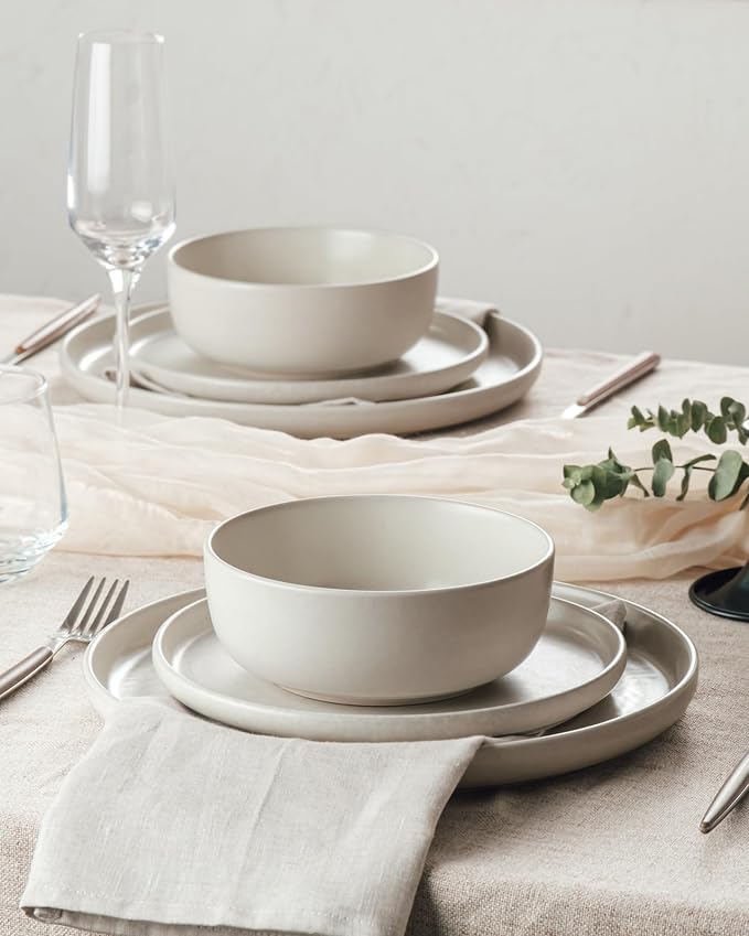 Famiware Milkyway 24-Piece Stoneware Dinnerware Set, Matte Beige White | Plates