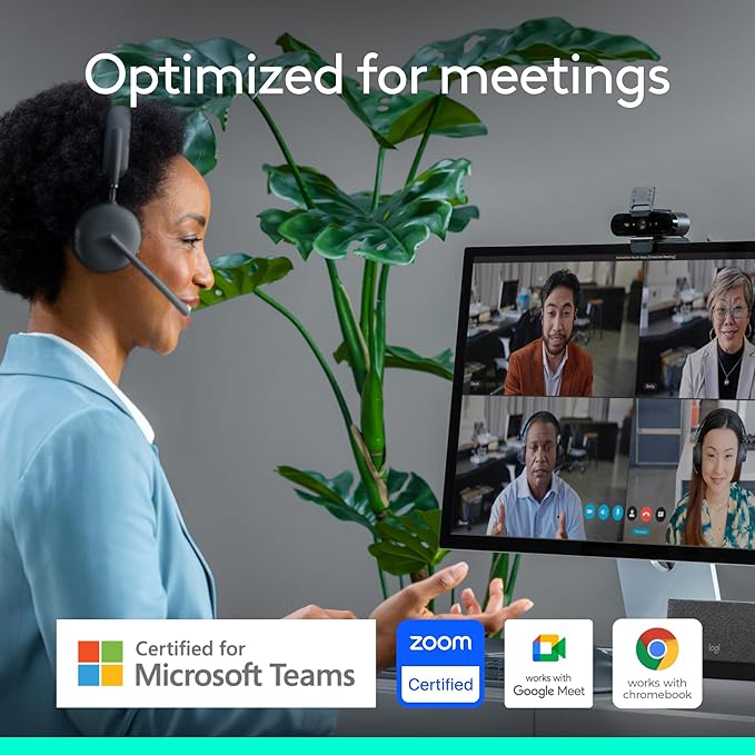Logitech Brio 4K Webcam, Video Calling, Noise-Cancelling mic, HD Auto Light