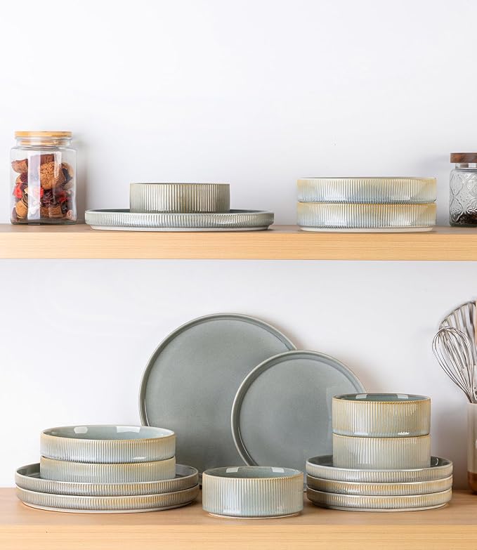 Ceramic Dinnerware Set for 4, 12-Piece Plates and Bowls Set | Lightweight