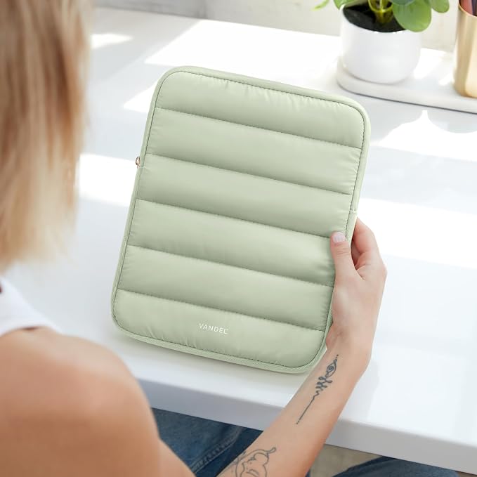 Vandel - The Original Puffy iPad Sleeve 9-11 Inch Tablet Sleeve, Cute iPad Air