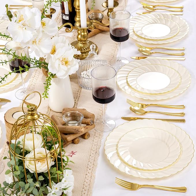 YOUBET 125PCS Ivory Scalloped Plastic Plates