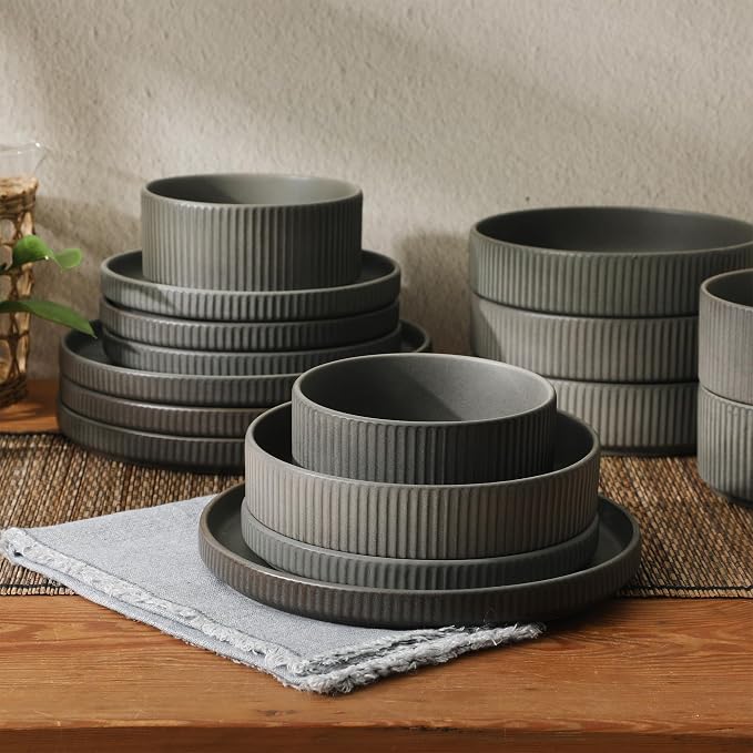 Gibson Elite Deerfield 16-Piece Stoneware Dinnerware Set – Soft Grey Reactive