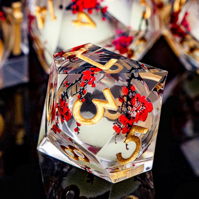 Plum Blossom DND Dice Yellow Noctilucent Liquid Core Dice Set